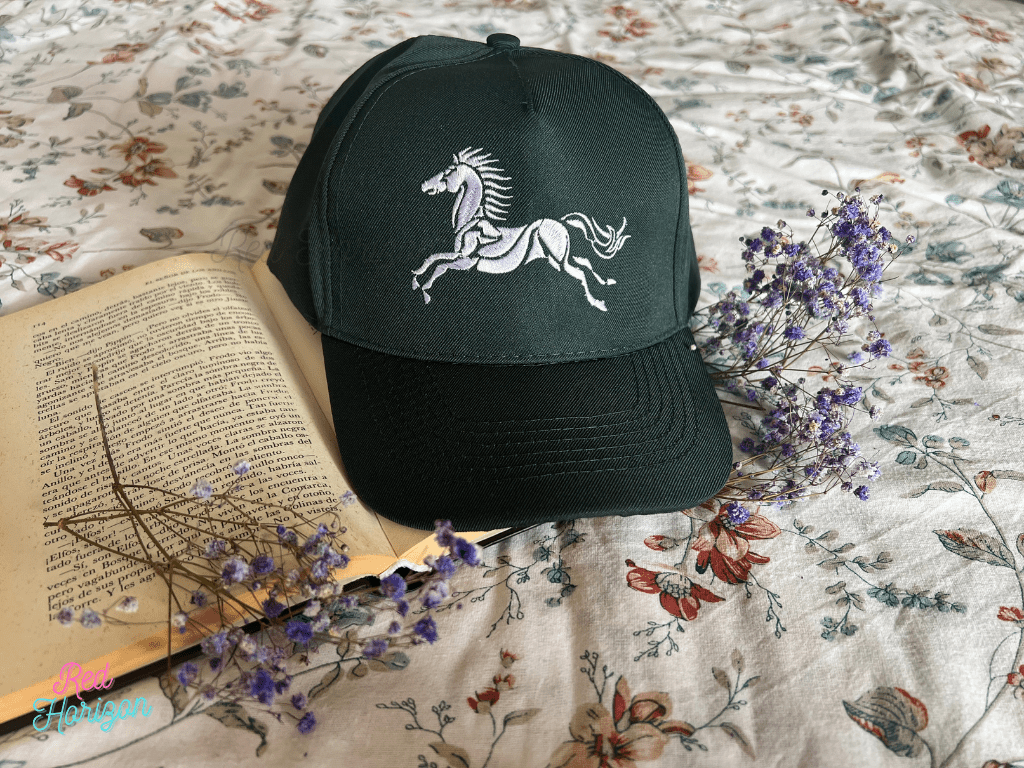 Gorra Rohirrim - Red Horizon Embroidery