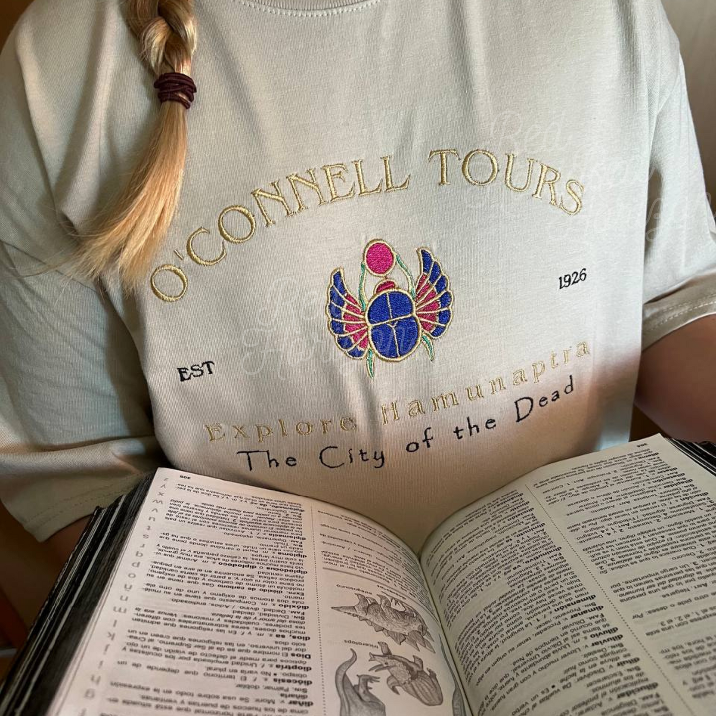 O'Connell Tours 🪲 Camiseta bordada inspirada en La Momia