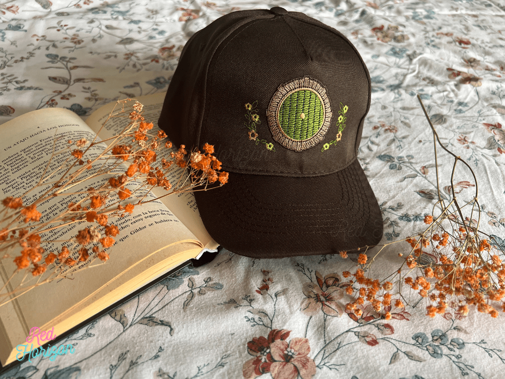 Gorra La Comarca - Red Horizon Embroidery