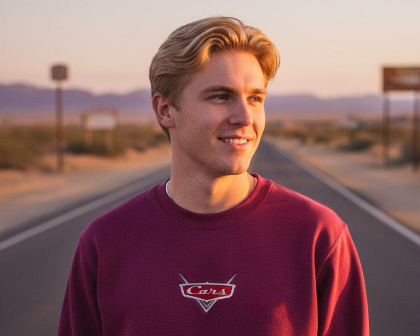 Cars-Sweatshirt – Vintage Racing Edition Stickerei