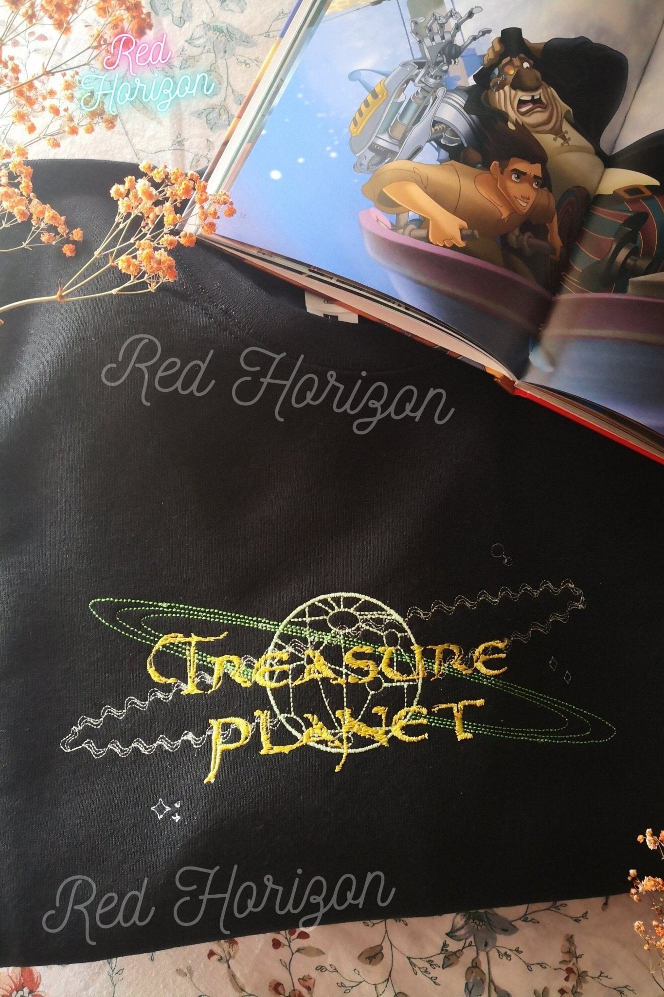 🪐 Treasure Planet 🪐 - Red Horizon Embroidery