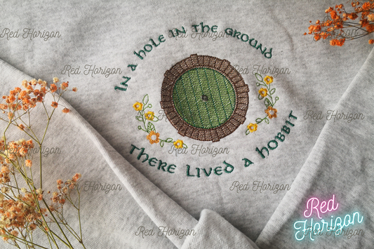 Hobbiton🌱 – Sudadera bordada inspirada en las casitas Hobbit